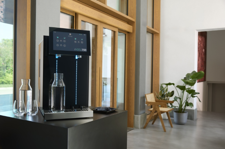Luxe watertap systeem voor de juiste hydratatie bij u in de koffiecorner of pantry. Henk Pur®
